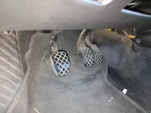 Foto de PEDAL FRENO VOLKSWAGEN PASSAT BERLINA (3B3) 1.9 TDI (131 CV / 96 KW) referencia 8D1721140B