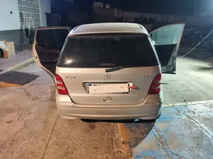 Foto de MOTOR LIMPIA TRASERO MERCEDES-BENZ CLASE A (BM 168) 1.7 CDI Diesel CAT (95 CV / 70 KW) referencia 1688200442