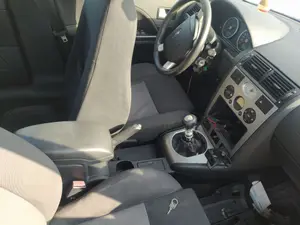 Foto de ENGANCHE CINTURON DELANTERO IZQUIERDO FORD MONDEO BERLINA (GE) 2.0 TDCi CAT (131 CV / 96 KW)