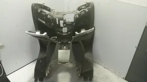 Foto de NO IDENTIFICADO YAMAHA X-MAX 125 125 cm3 - 10.36 kW (0 CV / 0 KW) referencia 1SDF8311 foto 2