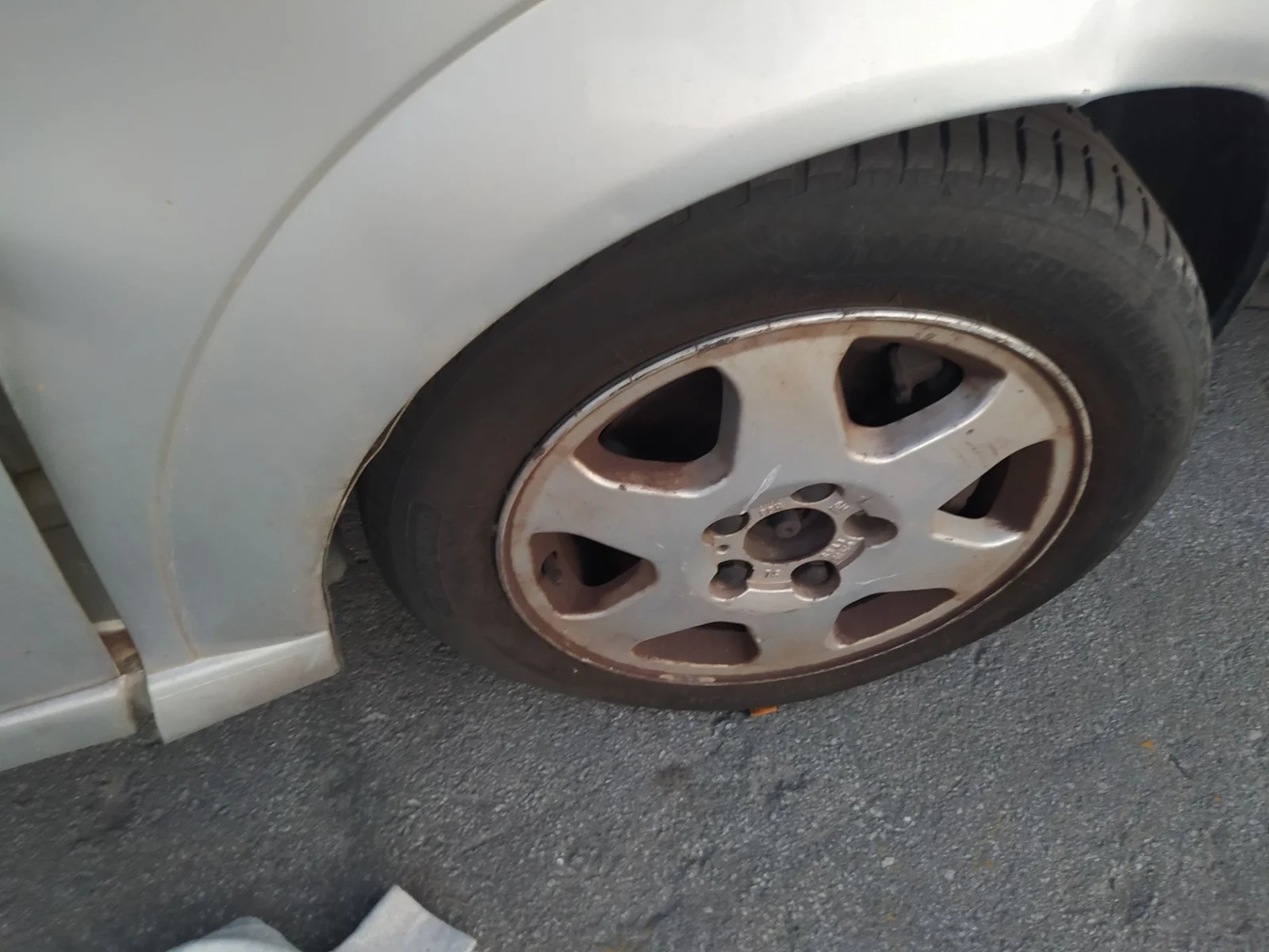 Foto de PASO RUEDA DELANTERO DERECHO OPEL MERIVA 1.7 16V CDTI (101 CV / 74 KW) referencia 13212762