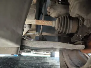 Foto de BRAZO SUSPENSION DELANTERO IZQUIERDO PEUGEOT 207 1.4  (73 CV / 54 KW)