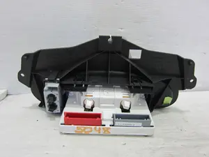Foto de PANTALLA MULTIFUNCION RENAULT SCENIC I (JA...) 1.6 (107 CV / 79 KW) referencia P8200028364A foto 4