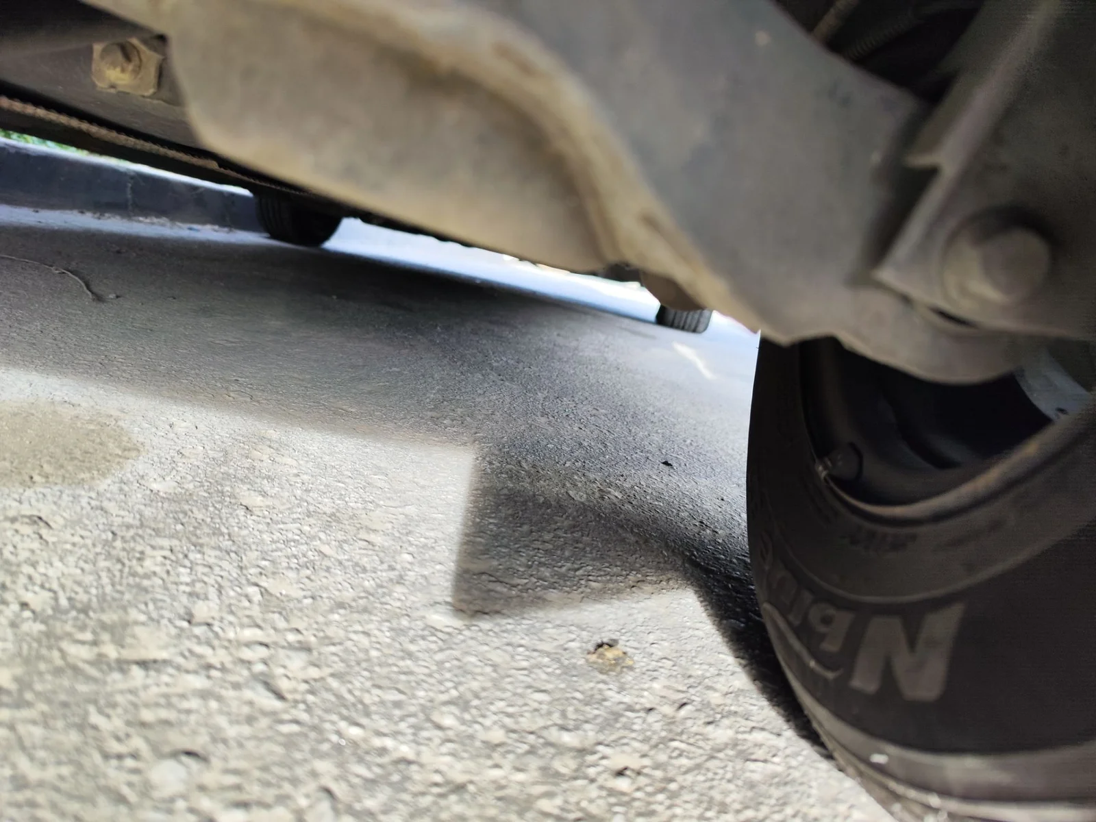 Foto de BRAZO SUSPENSION TRASERO DERECHO FORD FOCUS FAMILIAR (CAK) 1.8 TDCi Turbodiesel CAT (116 CV / 85 KW) referencia 1061666