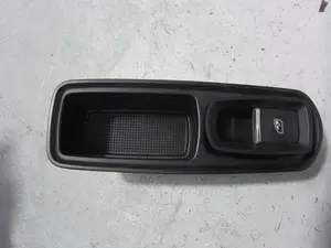 Foto de MANDO ELEVALUNAS DELANTERO DERECHO PORSCHE MACAN (95BA) referencia 7PP959855F