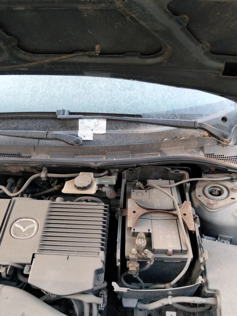 Foto de BRAZO SUSPENSION DELANTERO DERECHO MAZDA 3 BERLINA (BK) 1.6 16V CAT (105 CV / 77 KW)