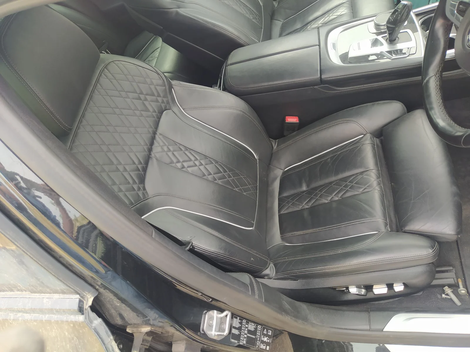 Foto de AIRBAG LATERAL DERECHO BMW SERIE 7 (G11/G12) 3.0 24V Turbodiesel (320 CV / 235 KW) referencia 72127362900