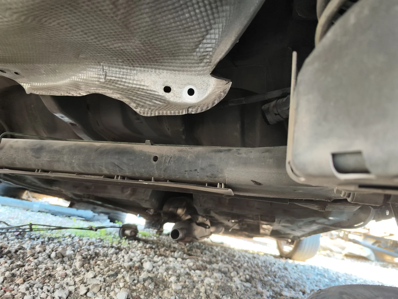 Foto de EJE TRASERO RENAULT LAGUNA II (BG0) 1.8 CAT (120 CV / 88 KW) referencia 7701477428