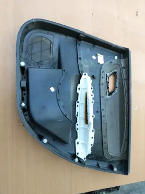 Foto de GUARNECIDO PUERTA TRASERA IZQUIERDA CITROEN C4 BERLINA 1.6 16V HDi (90 CV / 66 KW) referencia 9646277977 foto 2