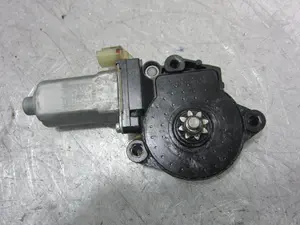 Foto de MOTOR ELEVALUNAS DELANTERO DERECHO HYUNDAI TUCSON (JM) 2.0 CRDi CAT (113 CV / 83 KW) referencia 3130034192