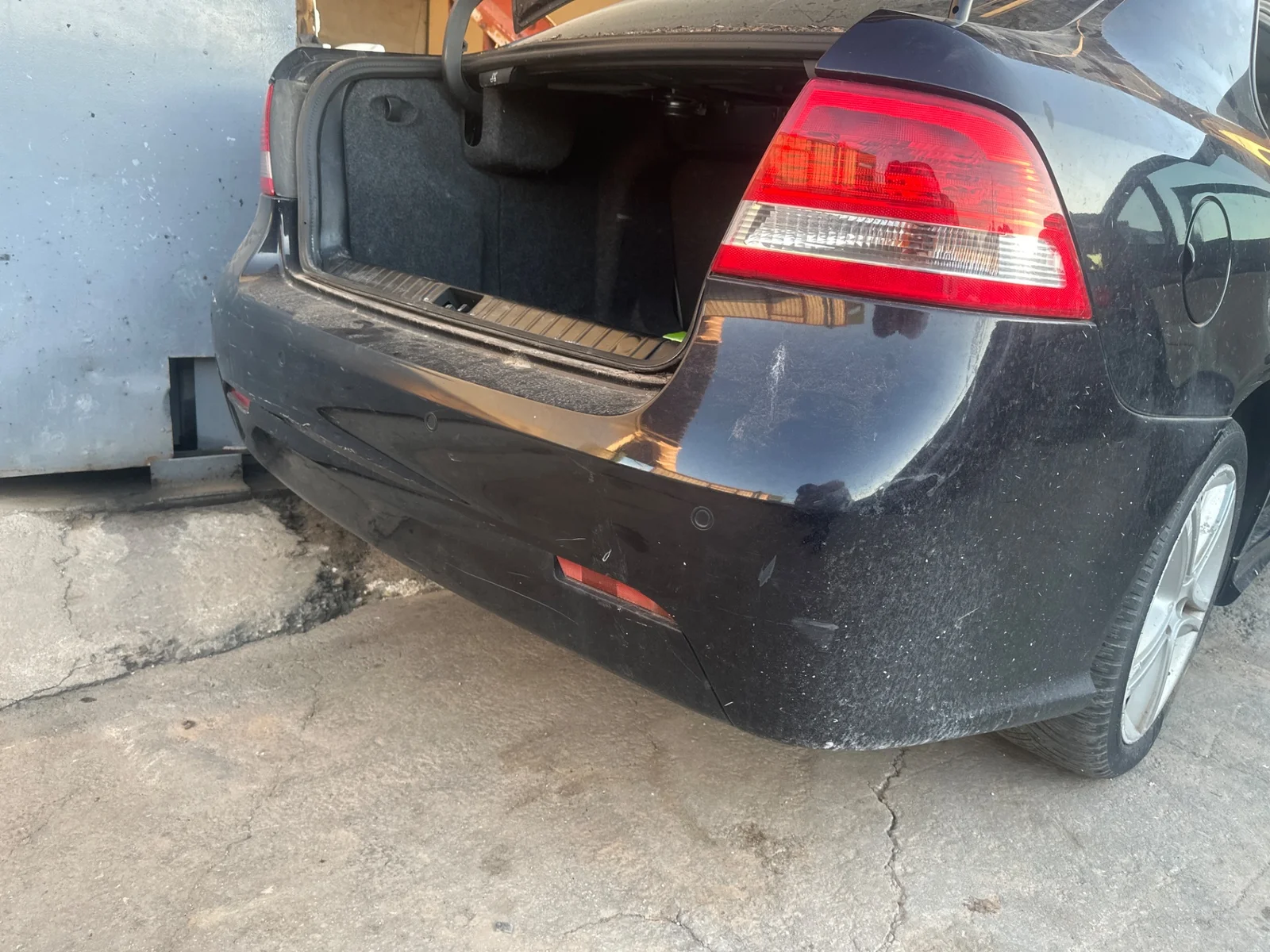 Foto de PARAGOLPES TRASERO SAAB 9-3 BERLINA 1.9 TiD CAT (150 CV / 110 KW) referencia 12774317