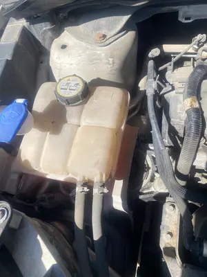 Foto de DEPOSITO EXPANSION FORD KUGA (CBV) 2.0 TDCi CAT (136 CV / 100 KW) referencia 1425193