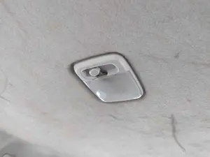 Foto de LUZ INTERIOR NISSAN X-TRAIL (T30) 2.2 16V Turbodiesel CAT (114 CV / 84 KW) referencia 264100V000
