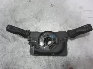 Foto de MANDO MULTIFUNCION OPEL ASTRA H GTC 1.7 16V CDTI (101 CV / 74 KW) referencia 13177916