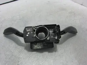 Foto de MANDO MULTIFUNCION SEAT IBIZA (6L1) 1.2 (64 CV / 47 KW) referencia 6Q0953503AD foto 4