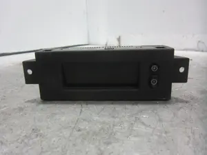 Foto de PANTALLA MULTIFUNCION OPEL CORSA C 1.3 16V CDTI CAT (Z 13 DT / LN9) (69 CV / 51 KW) referencia 13208191