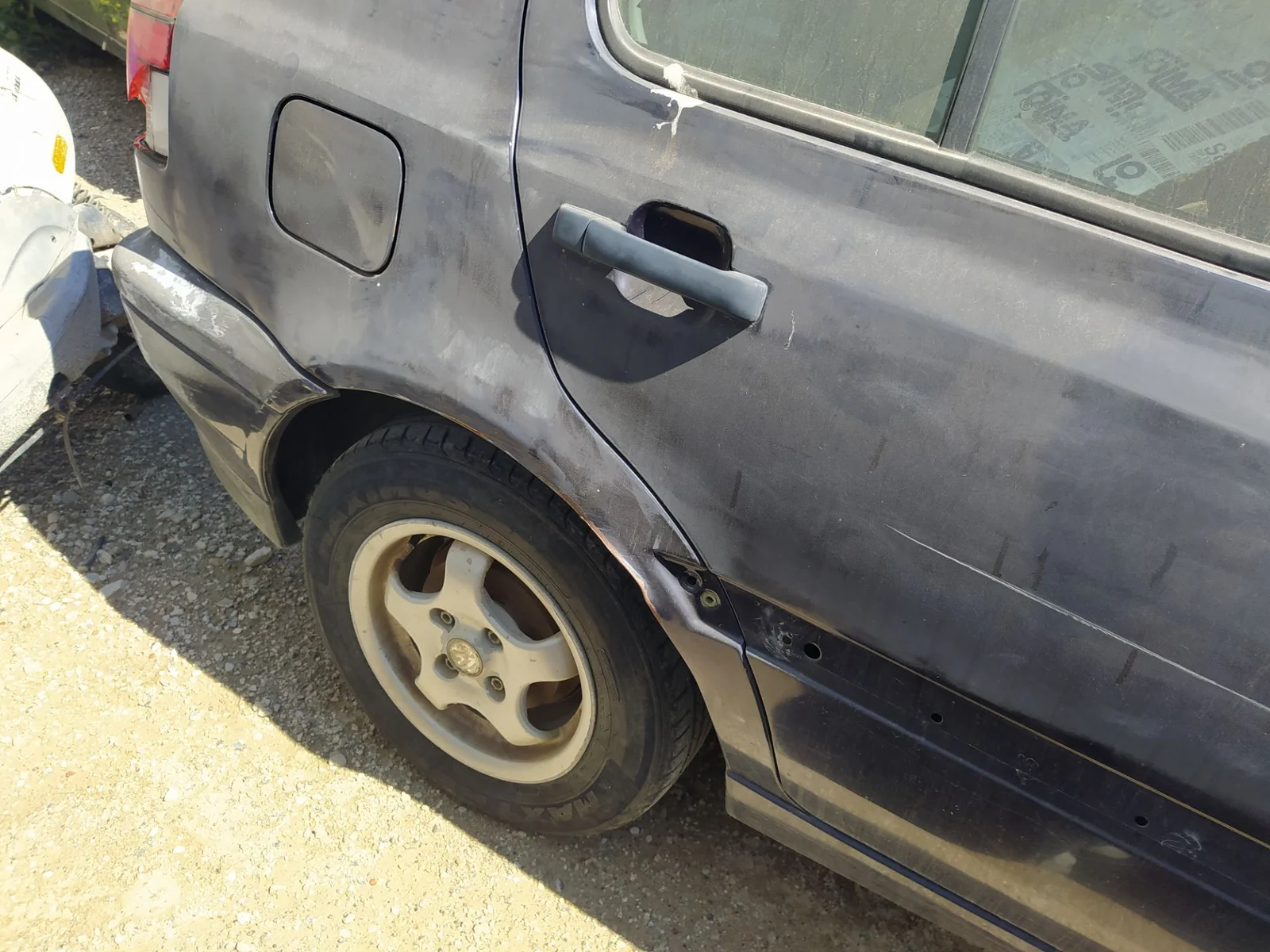 Foto de BRAZO SUSPENSION TRASERO DERECHO VOLKSWAGEN GOLF III (1H1)(11.1991) 1.6 (75 CV / 55 KW)