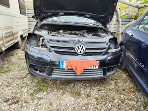 Foto de PARAGOLPES DELANTERO VOLKSWAGEN GOLF PLUS V (5M1) 1.9 TDI (105 CV / 77 KW)