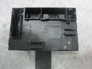 Foto de MODULO CONFORT PORSCHE MACAN (95BA) referencia 4H0959792S foto 3