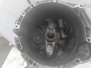 Foto de CAJA CAMBIOS BMW SERIE 1 BERLINA 5P (F20) 2.0 Turbodiesel (116 CV / 85 KW) referencia 1069401052