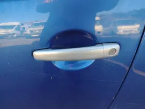 Foto de MANETA EXTERIOR DELANTERA IZQUIERDA CITROEN C2 1.4 HDi (68 CV / 50 KW)