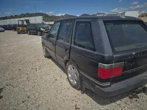 Foto de PILOTO TRASERO IZQUIERDO INTERIOR LAND ROVER RANGE ROVER (LP) 4.6 CAT (218 CV / 160 KW)