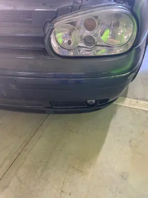 Foto de FARO IZQUIERDO VOLKSWAGEN GOLF IV BERLINA (1J1)(10.1997) 1.9 TDI (101 CV / 74 KW) referencia 1J1941017F