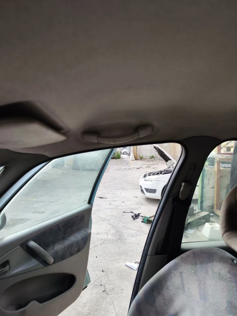 Foto de ASIDERO TECHO DELANTERO DERECHO CITROEN XSARA PICASSO 2.0 HDi CAT (RHY / DW10TD) (90 CV / 66 KW) referencia 9128N7