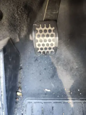Foto de PEDAL EMBRAGUE CHEVROLET MATIZ 0.8 CAT (52 CV / 38 KW)