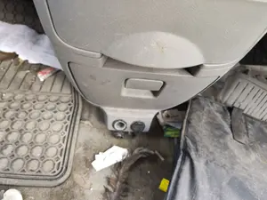 Foto de CENICERO CHEVROLET REZZO 2.0 CAT (122 CV / 90 KW)