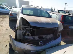 Foto de FARO ANTINIEBLA DERECHO NISSAN NOTE (E11E) 1.4 CAT (88 CV / 65 KW)