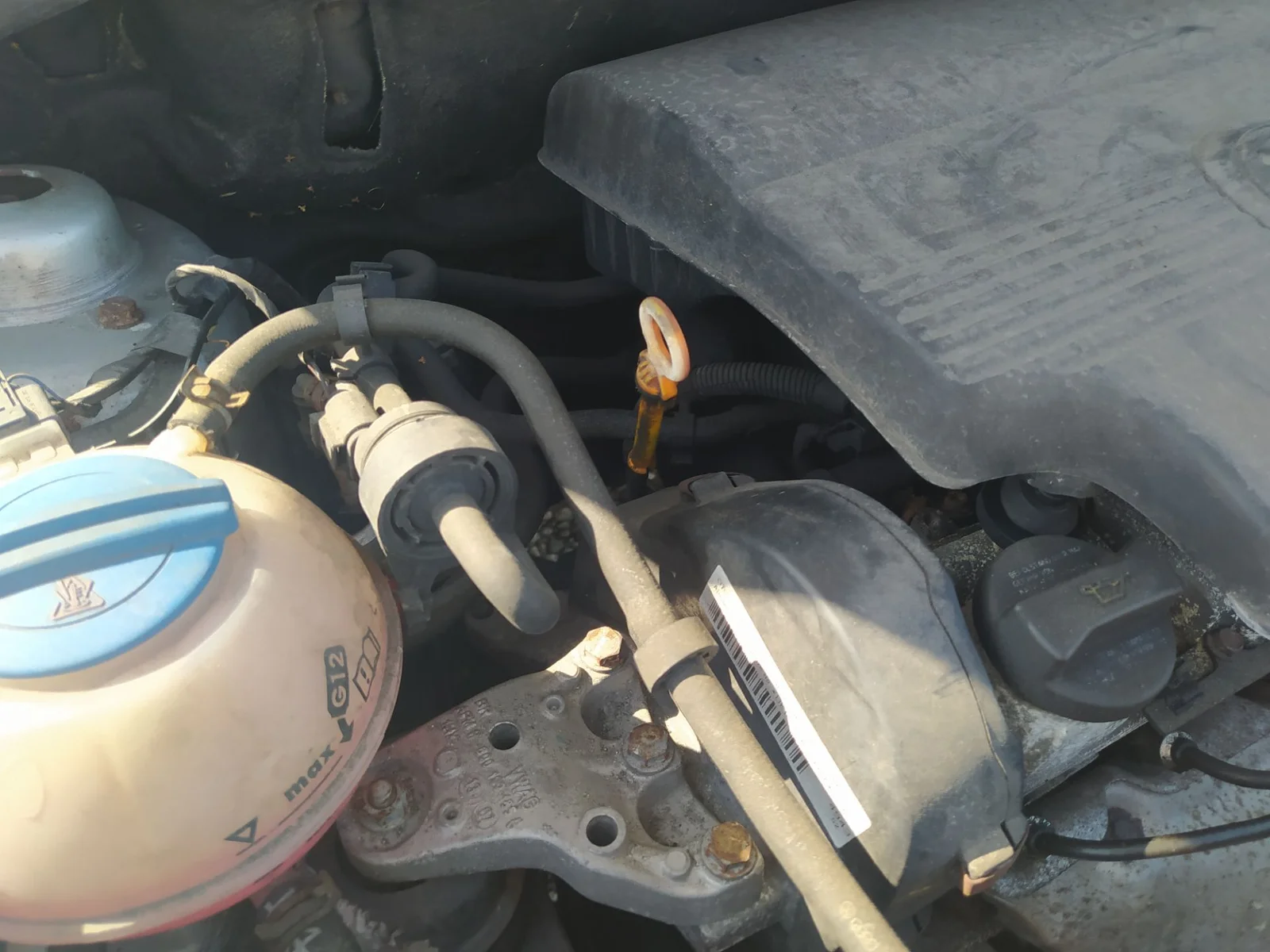 Foto de COMPRESOR AIRE ACONDICIONADO VOLKSWAGEN FOX (5Z1)(04.2005) 1.4 (75 CV / 55 KW)