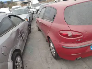 Foto de PUENTE TRASERO ALFA ROMEO 147 (190) 1.6 16V CAT (105 CV / 77 KW) referencia 0046829678