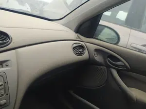 Foto de AIRBAG DELANTERO DERECHO FORD FOCUS BERLINA (CAK) 1.8 TDDI Turbodiesel CAT (90 CV / 66 KW) referencia 1356992