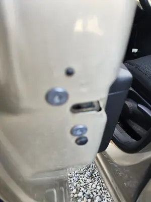 Foto de CERRADURA PUERTA DELANTERA IZQUIERDA CITROEN C4 BERLINA 1.6 16V HDi (90 CV / 66 KW) referencia 9135FA