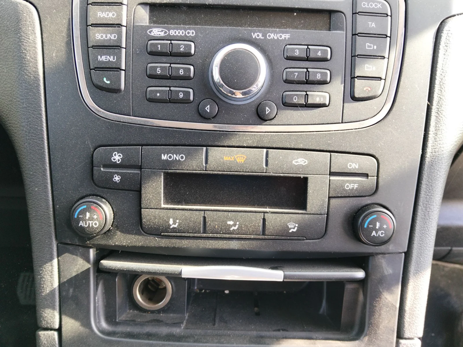 Foto de MANDO CALEFACCION / AIRE ACONDICIONADO FORD S-MAX (CA1) 2.0 TDCi CAT (131 CV / 96 KW) referencia 1466060