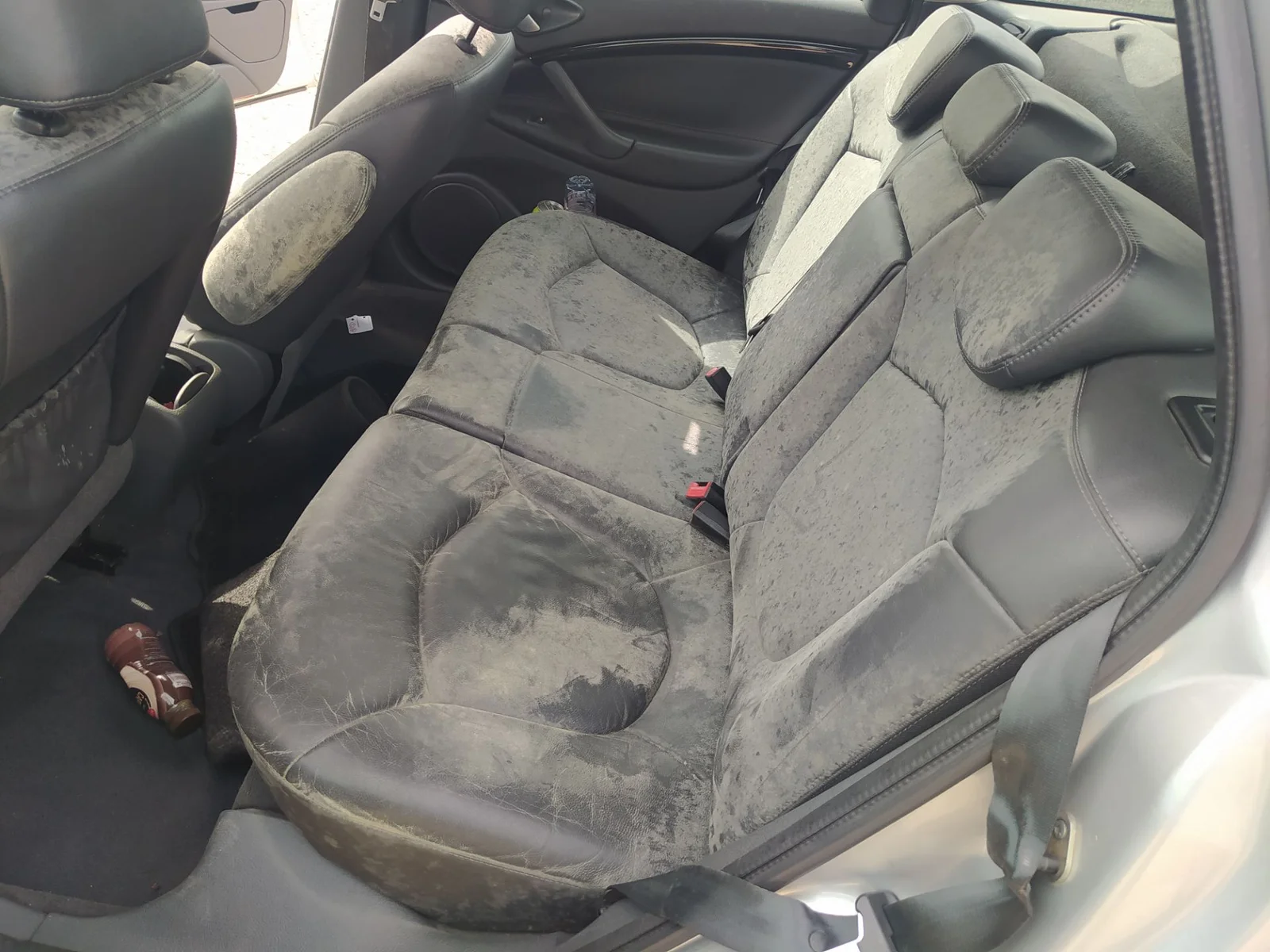 Foto de CINTURON SEGURIDAD TRASERO IZQUIERDO CITROEN C5 BREAK 2.0 HDi FAP CAT (RHR / DW10BTED4) (136 CV / 100 KW)
