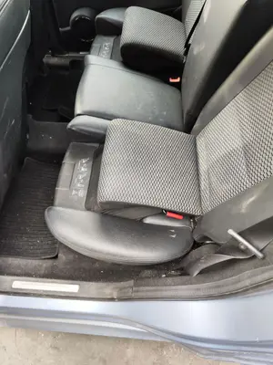 Foto de ASIENTOS TRASERO IZQUIERDO MERCEDES-BENZ CLASE B (BM 245) 2.0 CDI CAT (109 CV / 80 KW)