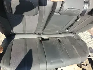 Foto de ASIENTO DELANTERO DERECHO PEUGEOT 3008 1.5 Blue-HDI FAP (131 CV / 96 KW)