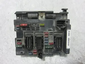 Foto de NO IDENTIFICADO PEUGEOT 307 (S1)(04.2001) 1.6 16V CAT (109 CV / 80 KW) referencia 9644038680