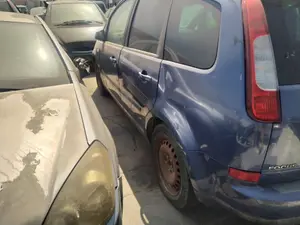 Foto de PUERTA TRASERA IZQUIERDA FORD FOCUS C-MAX (CAP)(2003) 1.8 TDCi Turbodiesel CAT (116 CV / 85 KW) referencia 1496877
