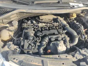 Foto de ALTERNADOR PEUGEOT 207 1.6 HDi FAP CAT (9HZ / DV6TED4) (109 CV / 80 KW) referencia 5705NH