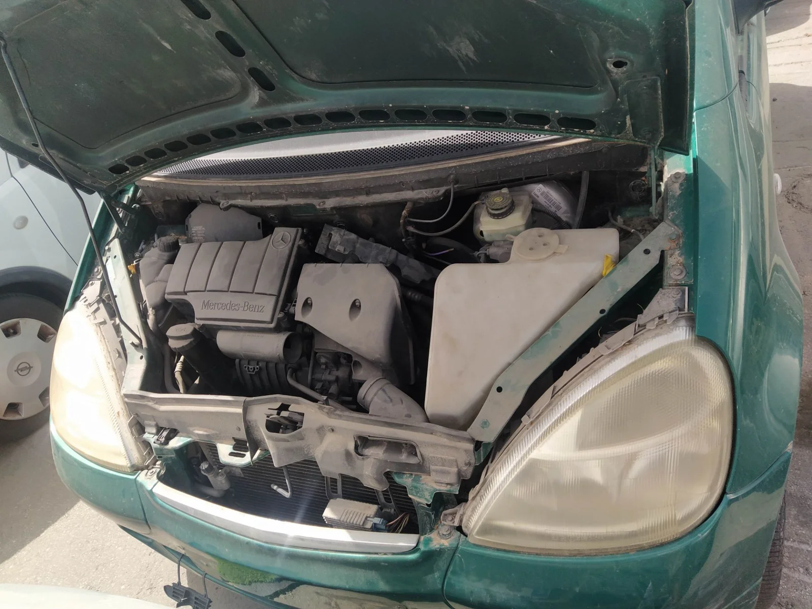 Foto de PUNTA CHASIS DELANTERA MERCEDES-BENZ CLASE A (BM 168) 1.9 CAT (125 CV / 92 KW)