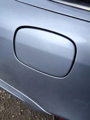 Foto de TAPA EXTERIOR COMBUSTIBLE MERCEDES-BENZ CLK (BM 208) CABRIO 3.2 V6 18V CAT (218 CV / 160 KW) referencia A2087500306