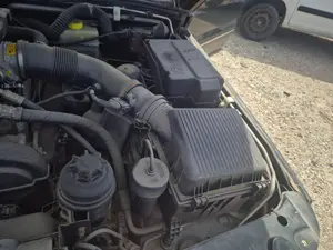 Foto de COMPRESOR AIRE ACONDICIONADO LAND ROVER RANGE ROVER (LP) 4.6 CAT (218 CV / 160 KW)
