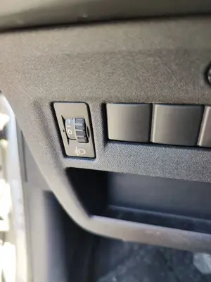 Foto de INTERRUPTOR CITROEN C4 BERLINA 1.6 16V HDi (90 CV / 66 KW)