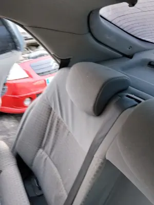 Foto de CINTURON SEGURIDAD TRASERO DERECHO RENAULT LAGUNA II (BG0) 1.9 dCi Diesel CAT (101 CV / 74 KW)
