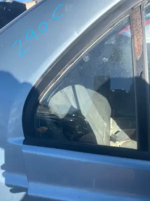 Foto de LUNA CUSTODIA TRASERA DERECHA HYUNDAI ACCENT (LC) 1.5 CRDi CAT (82 CV / 60 KW)