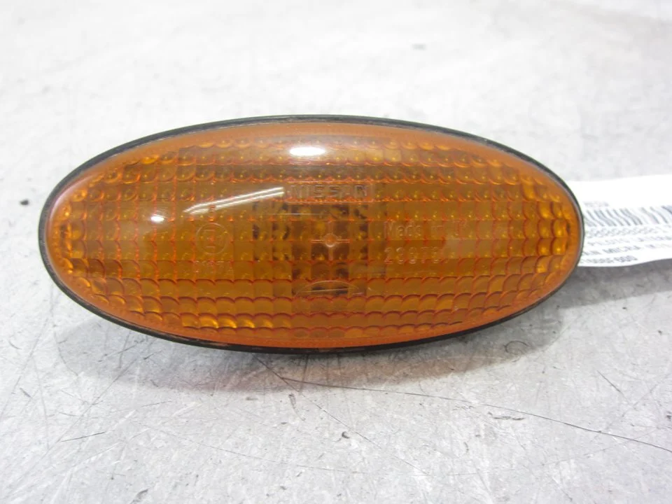Foto de NO IDENTIFICADO NISSAN MICRA (K11) 1.0 16V CAT (54 CV / 40 KW) referencia 261606F600