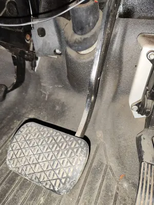 Foto de PEDAL FRENO MERCEDES-BENZ VITO FURGÓN (639) 2.1 CDI CAT (109 CV / 80 KW) referencia A6392900318